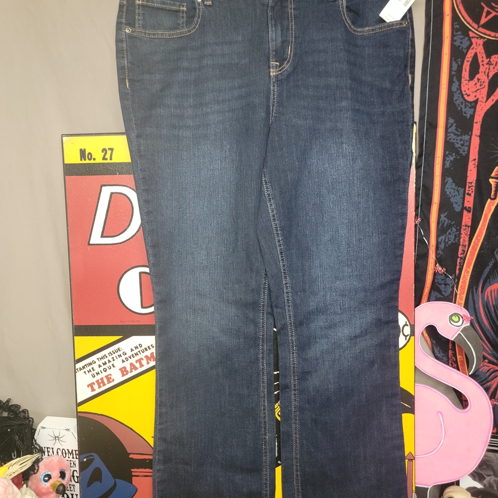 Maurices Size 14 Short Boot Jeans
